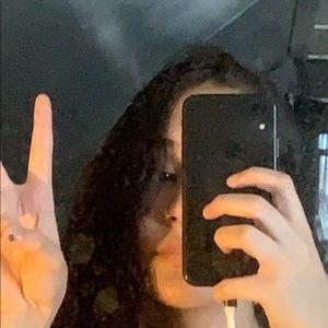 Meet your Posher, Gabby